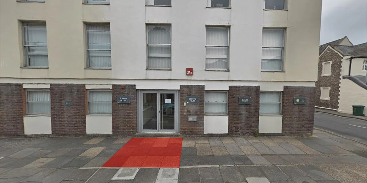 Maroon Balloon location at St John's House, Chichester, using what3words
